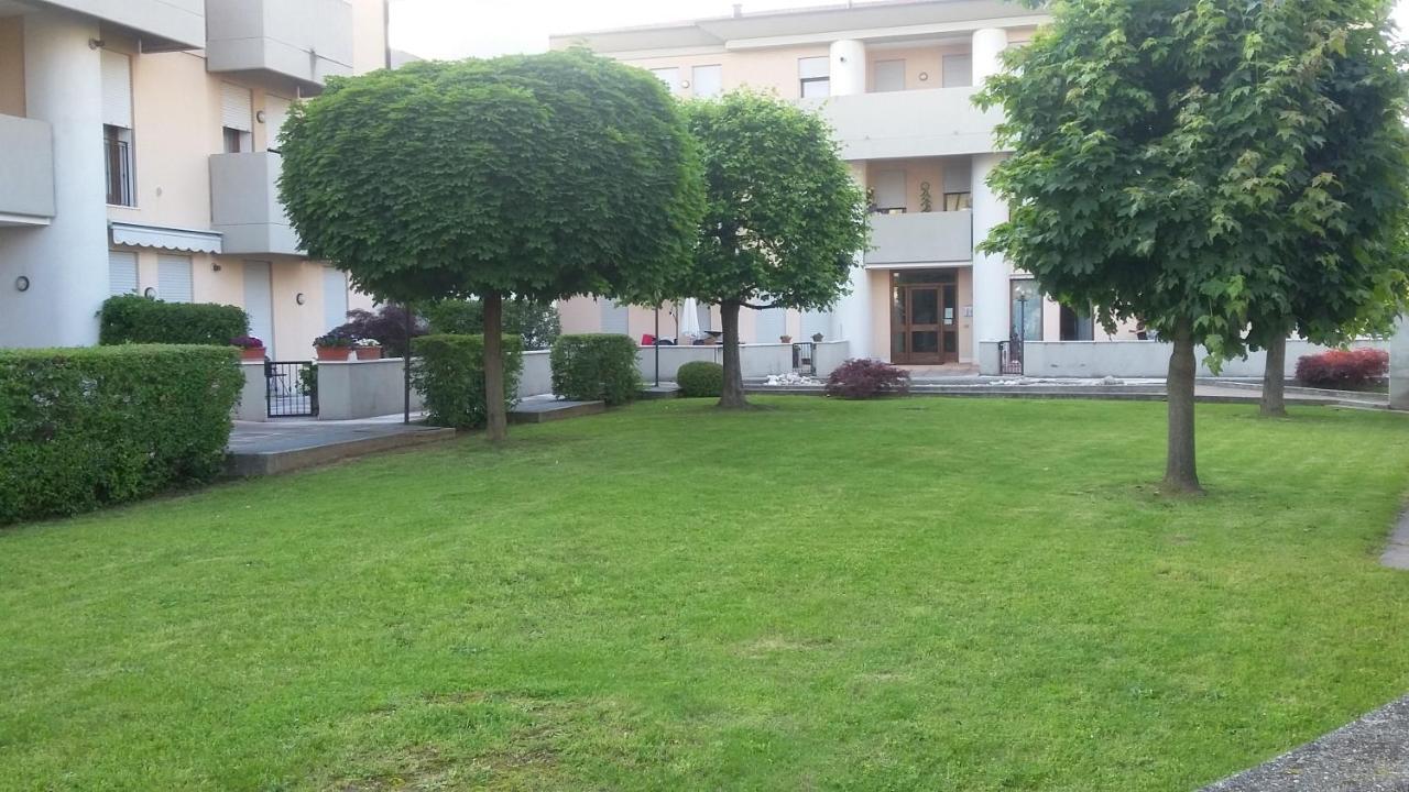 Civico 38 Apartment Басано дел Грапа Екстериор снимка